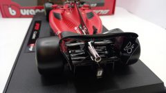 Bburago Ferrari SF23 Charles Leclerc 2023 1/18 - foto 2