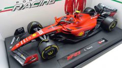 Bburago Ferrari SF23 Carlos Sainz 2023 1/18 - scala 1:18