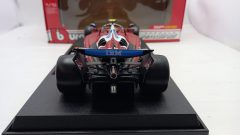 Bburago Ferrari SF-25 Lewis Hamilton 2025 1/18 - foto 5