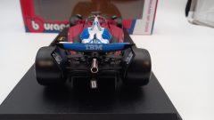 Bburago Ferrari SF-25 Charles Leclerc Miami GP 2025 1/18 - foto 4