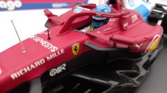 Bburago Ferrari SF-25 Charles Leclerc Miami GP 2025 1/18 - foto 6