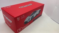 Bburago Ferrari Daytona SP3 2022 1/18 - foto 8