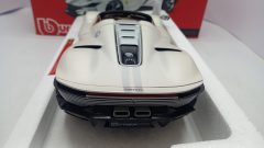 Bburago Ferrari Daytona SP3 2022 1/18 - foto 4