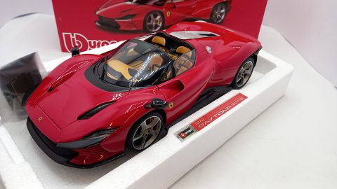 Bburago Ferrari Daytona SP3 2022 1/18