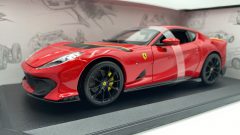 Bburago Ferrari 812 Competizione 2021 1/18 - foto 2