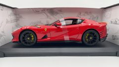 Bburago Ferrari 812 Competizione 2021 1/18 - foto 3