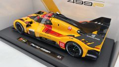 Bburago Ferrari 499P 3.0L Turbo V6 AF Corse N.83 Winner 24h Le Mans 2025 Kubica - Hanson - Ye 1/18 - foto 4