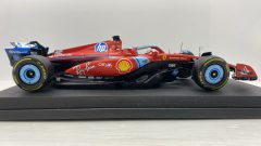 Bburago Ferrari SF-24 C. Leclerc Miami GP 2024 1/18 - foto 3