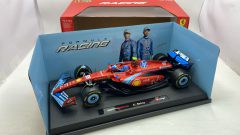 Bburago Ferrari SF-24 C. Sainz Miami GP 2024 1/18 - scala 1:18