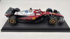 Bburago Ferrari SF-25 Charles Leclerc Monza GP 2025 1/18 - foto 5