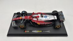Bburago Ferrari SF-25 Charles Leclerc Monza GP 2025 1/18 - foto 4