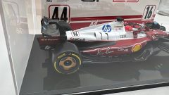 Bburago Ferrari F1 SF25 Charles Leclerc Monza 2025 1/18 - foto 5