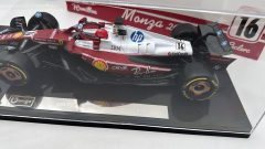 Bburago Ferrari F1 SF25 Charles Leclerc Monza 2025 1/18 - foto 2