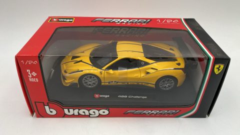 Bburago Ferrari 488 Challenge 1/24