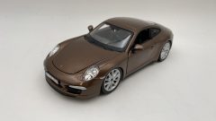 BBURAGO porsche 911 carrera S 1/24  senza scatola originale - scala 1:24