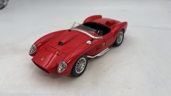 Bburago Ferrari 250 Testarossa 1957 1/18 senza scatola originale, bolla sulla portiera - scala 1:18