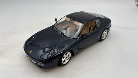 Bburago Ferrari 456 GT 1992 1/18 senza scatola originale