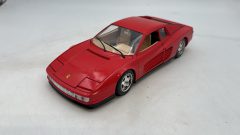Bburago Ferrari Testarossa 1984 1/18 senza scatola originale - scala 1:18