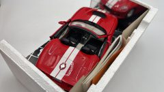 Bburago Shelby Series 1 1/18 - foto 3