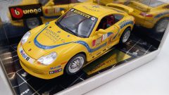 Bburago Porsche GT3 Cup 2002 1/18, scatola leggermente usurata - scala 1:18
