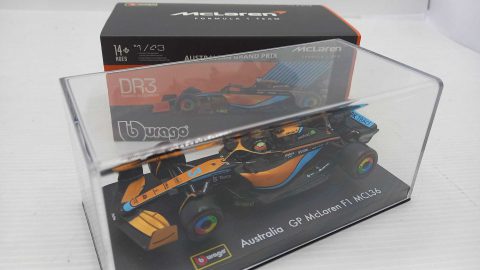 Bburago McLaren MCL36 D. Ricciardo Australian GP 2022 1/43