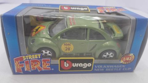 Bburago Volkswagen New Beetle Cup 1/43