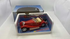 Bburago Mercedes Benz 500 K Roadster 1936 1/20, segni di usura del tempo, senza scatola originale - scala 1:20