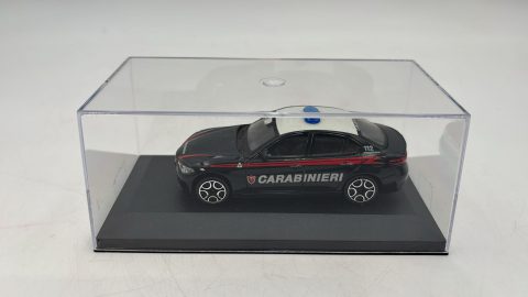 Bburago Alfa Romeo Giulia Carabinieri 1/43 senza scatola
