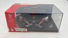 Bburago set Ferrari SF-25 L. Hamilton Seasonal Livery 2025 e Italian GP 2025 1/64 - scala 1:64