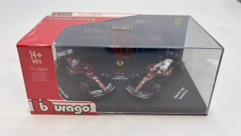 Bburago set Ferrari SF-25 L. Hamilton Seasonal Livery 2025 e Italian GP 2025 1/64