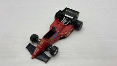 Bburago Ferrari 126 C4 1/24, segni di usura del tempo, senza scatola originale - scala 1:24