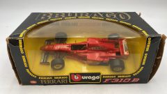Bburago Ferrari F310B 1997 1/24, scatola rovinata - scala 1:24