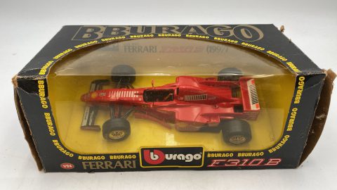 Bburago Ferrari F310B 1997 1/24, scatola rovinata