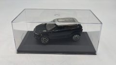 Bburago Land Rover LRX Concept 1/43 senza scatola, ruote storte - scala 1:43