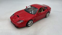Bburago Ferrari 550 Maranello 1996 1/18 senza scatola originale - scala 1:18
