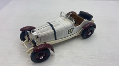 Bburago Mercedes Benz SSK 1/18 modellino vissuto e con segni di usura e vernice rovinata, senza scatola originale - foto 2