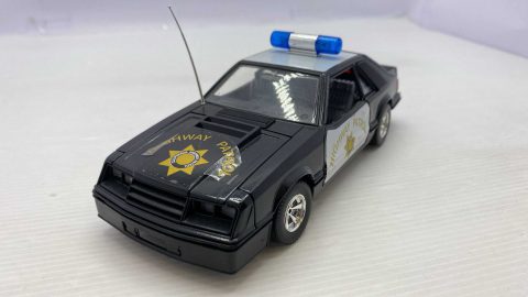 BBurago Ford Mustang Highway Patrol 1/24 senza scatola originale