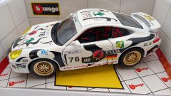 Bburago Porsche GT3 Cup 1/18, confezione lievemente usurata - foto 3