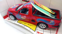 Bburago Ford F150 Surf 1/18, confezione lievemente usurata - foto 2