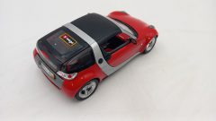 Bburago Smart 1/24, lunotto posteriore segnato, kit montato, senza scatola originale - foto 2