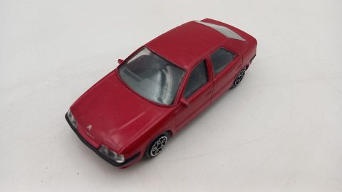 Bburago Citroen Xantia 1/43, evidenti segni del tempo, senza scatola originale