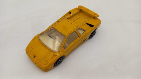 Bburago Lamborghini Diablo 1/43, evidenti segni del tempo, senza scatola originale