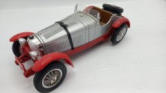 Bburago Mercedes Benz SSK 1/18, ottime condizioni, da spolverare, senza scatola originale - scala 1:18