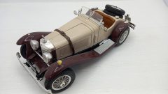 Bburago Mercedes Benz SSK 1928 1/18, ottime condizioni, da spolverare, mancate gallone ferma ruote di scorta, senza scatola ?