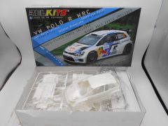 Belkits Volkswagen Polo R SRC Red Bull 1/24 - scala 1:24