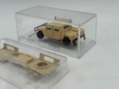BMC Hummer 1/64 Humvee Military 1996 Teca Leggermente Rovinata, Modellino Perfetto. - foto 5