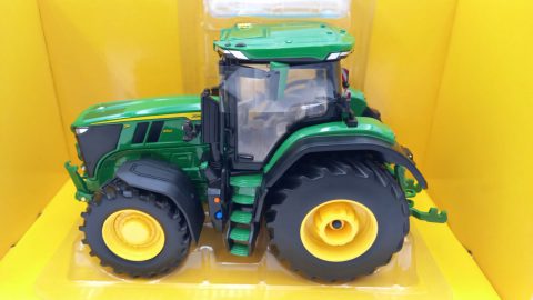 Britains John Deere 7R 350 1/32