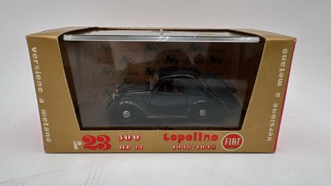 Brumm Fiat 500 Topolino 1936-1948 1/43, Versione a Metano, Scatola Lievemente usurata