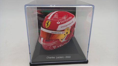 Casco helmet Charles Leclerc 2022 1/5, senza scatola originale