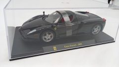 Ferrari Enzo Ferrari 2002 1/24, senza scatola originale - scala 1:24